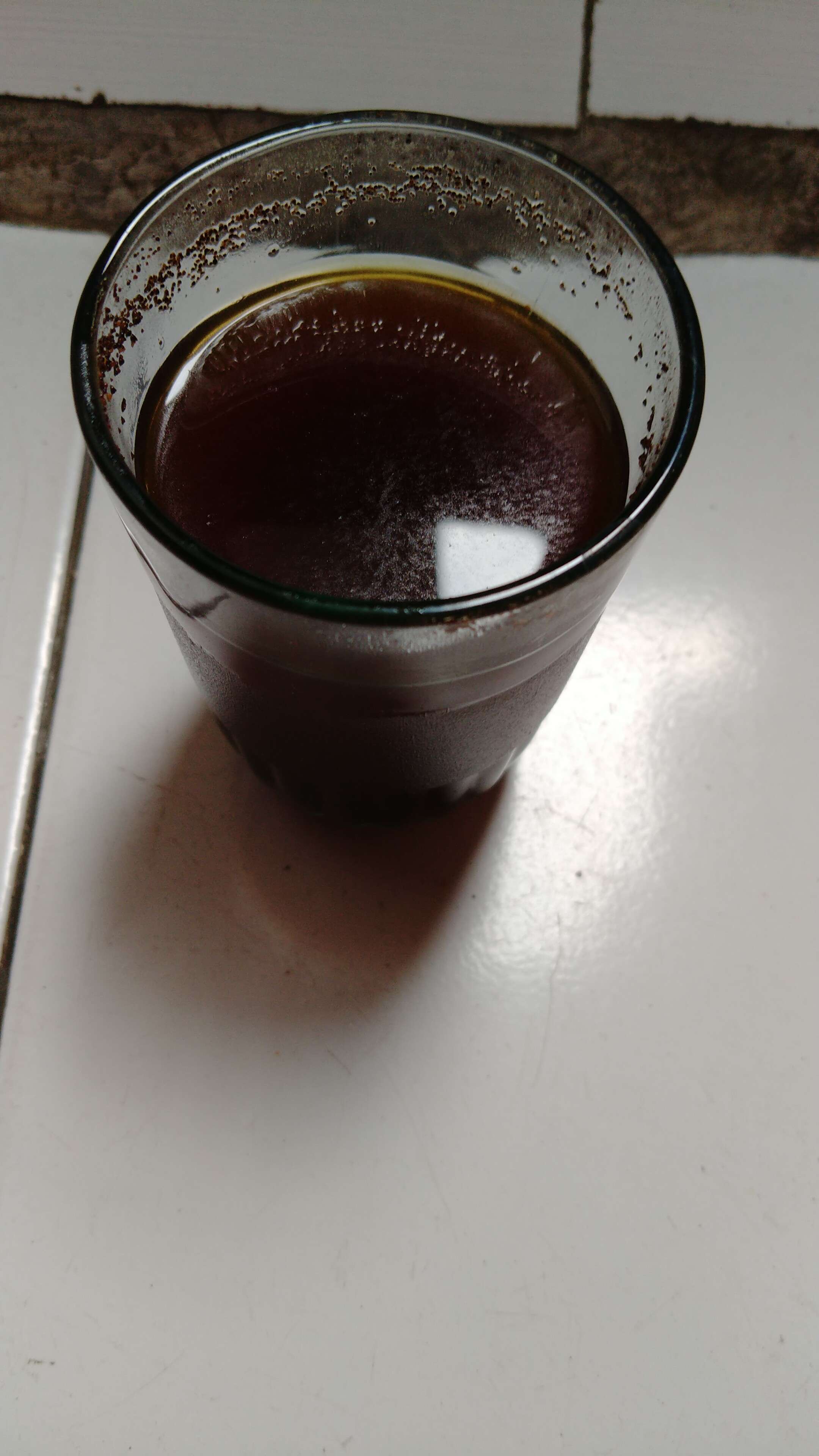 Lotfet / Lotfett Ukuran Tanggung Kemasan Merah Bruto 16 Gram