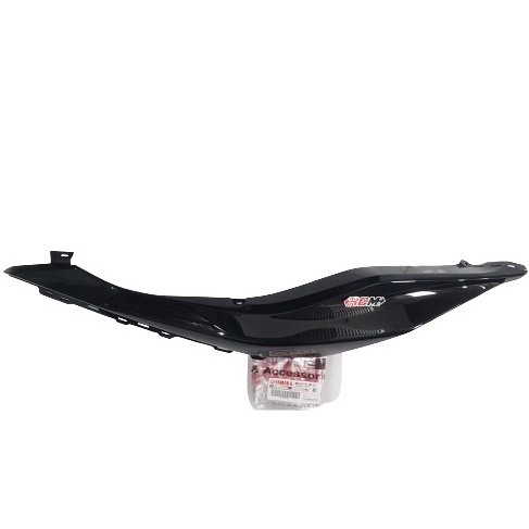 B65-F171E-00-33 COVER TUTUP BODI BODY BELAKANG SAMPING KIRI LEFT AEROX155 AEROX 155 WARNA HITAM BLACK METALIC METALIK GLOSSY GLOSSI GLOSI GLOSY ORI ORIGINAL YAMAHA YGP ASLI