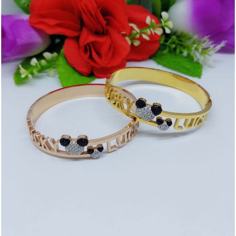 Gelang Titanium Lucky Permata 1057