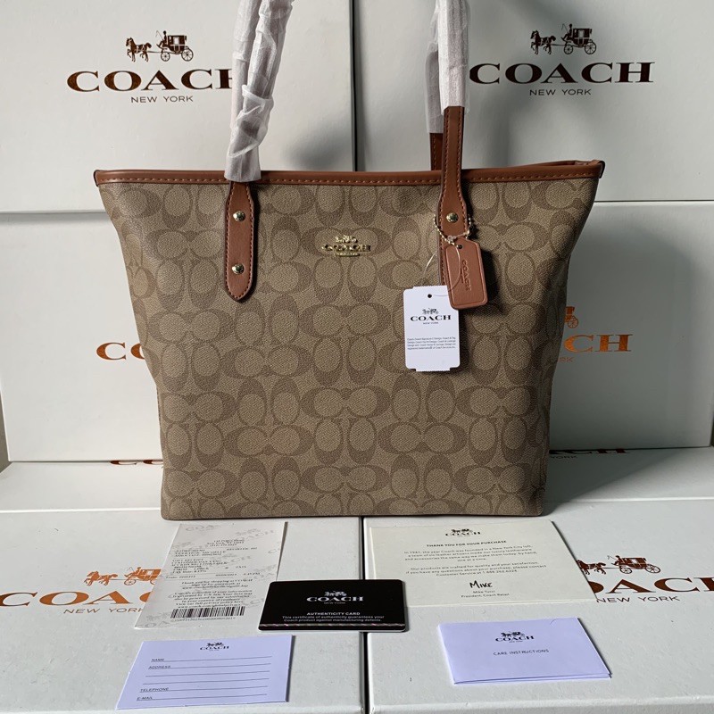 CITY ZIP TOTE IN SIGNATURE ( COACH F58292)