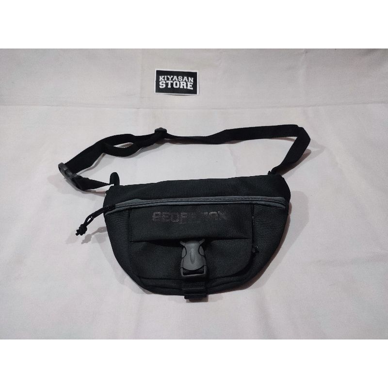 Geoff Max - Akkadian Black Waist Bag Waist Bag Geoff Max Original Tas Geoff Murah