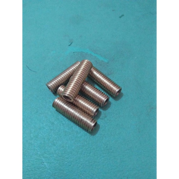 Bos drat M6 kuning. drat dalam 10 drat luar 12