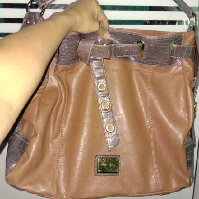 Anne klein tote prelove