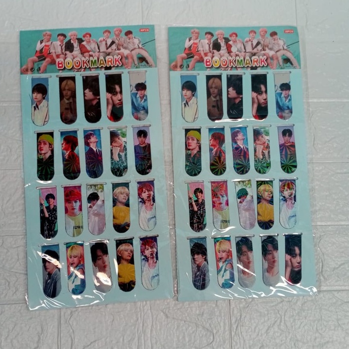 

[ ISI 20 PCS ] 1 PAK Pembatas Buku MAGNET / KERTAS HOLOGRAM Karakter Lucu BTS Bookmark