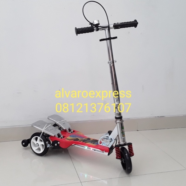 Skuter Kayuh Dual Pedal RMB Musik Dan Lampu Warna Merah
