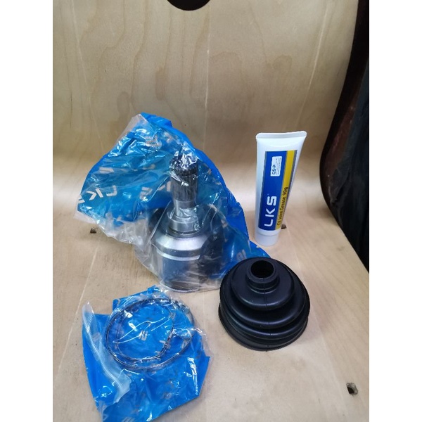 Cv joint as roda dalam hyundai trajet