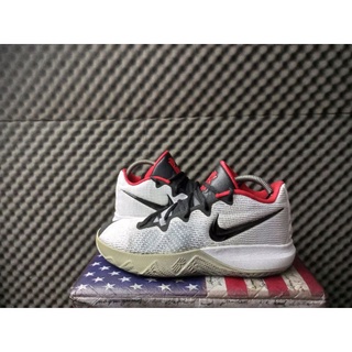 kyrie flytrap 2 gray