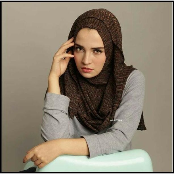 Pasmina Instan Polos Warna Bahan Premium Rajut Hijab Murah Aleyda