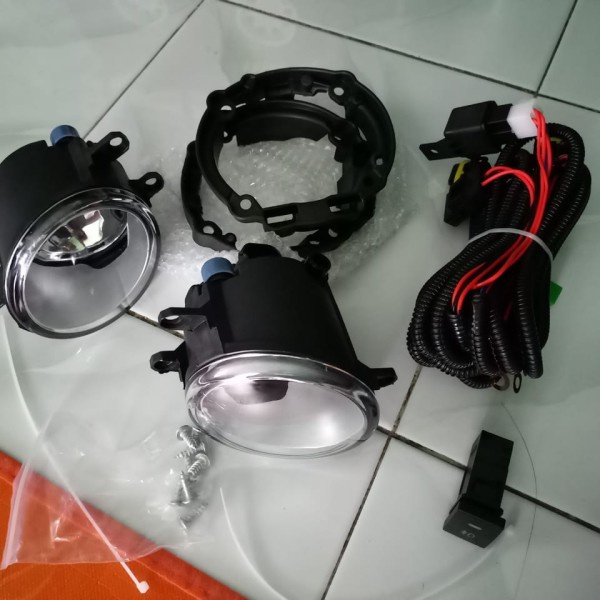 Foglamp Fog Lamp Avanza Xenia VVTI 2006-2011 Foglamp Avanza Xenia Old - FOGLAMP