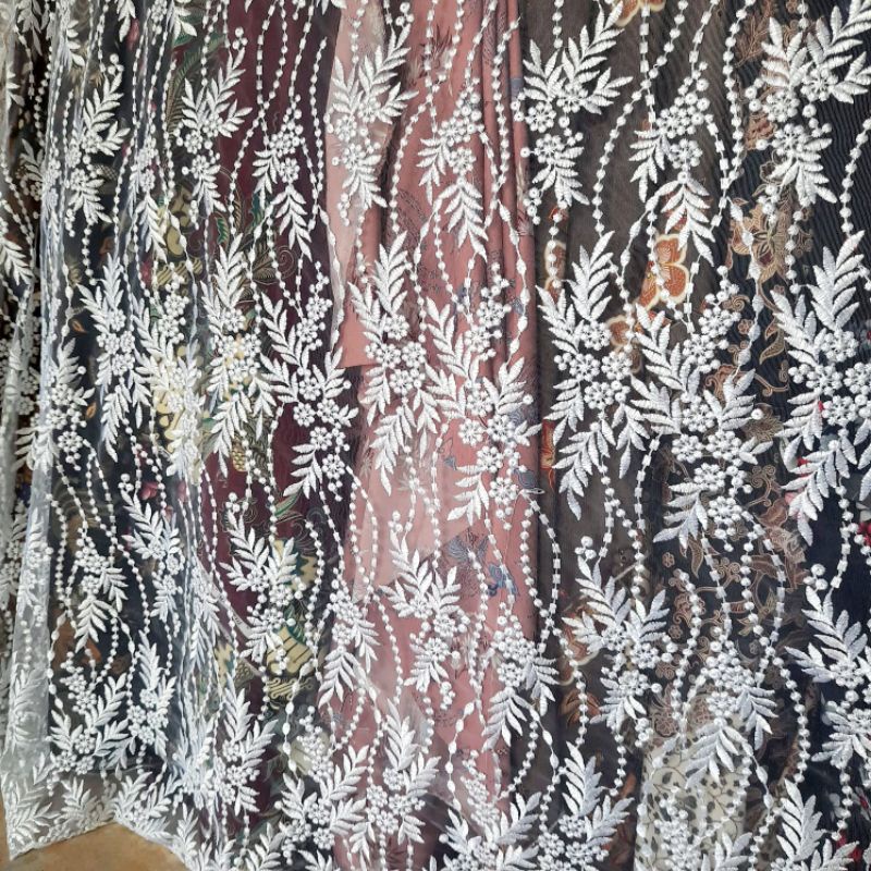 kain tile meteran bordir timbul halus putih hrga per50cm