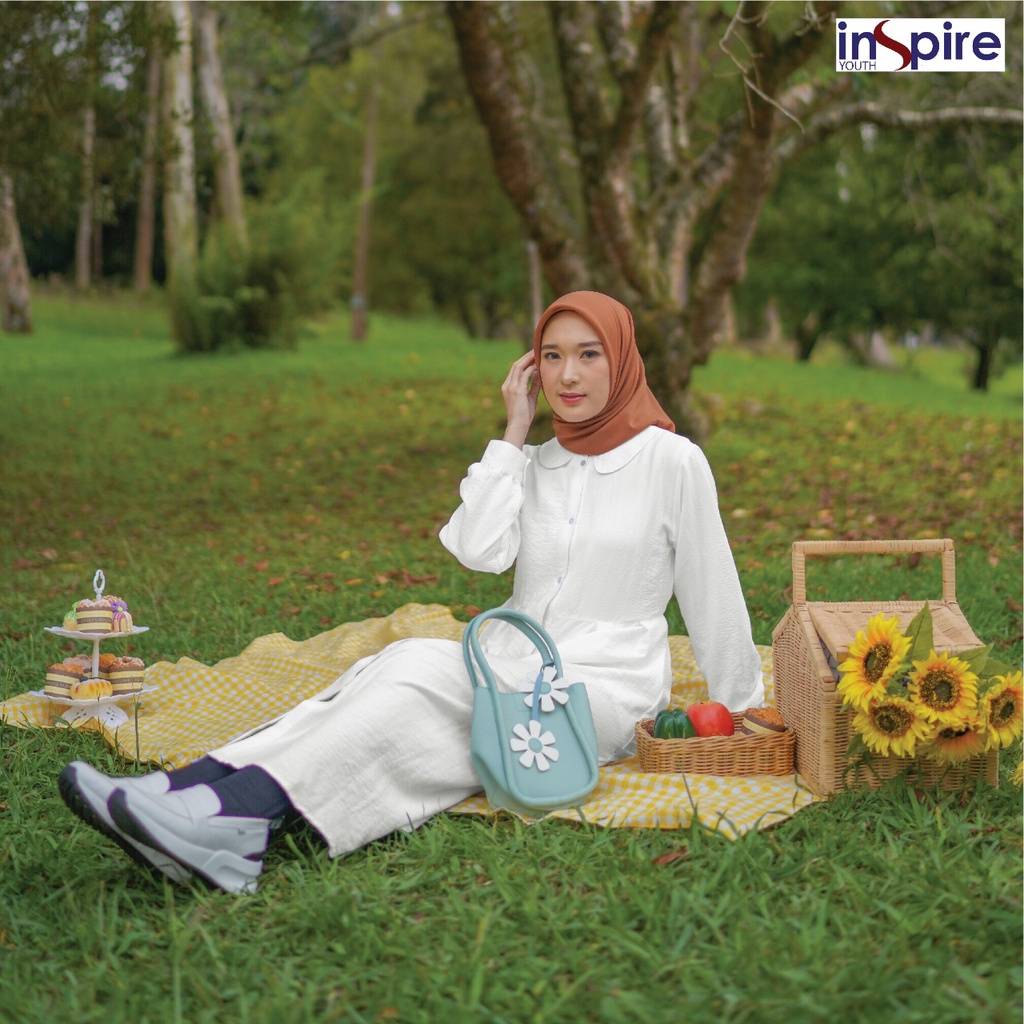 Inspire Midi Dress IMD 001 White Series F Bahan Airflow Model Terbaru dan Simple