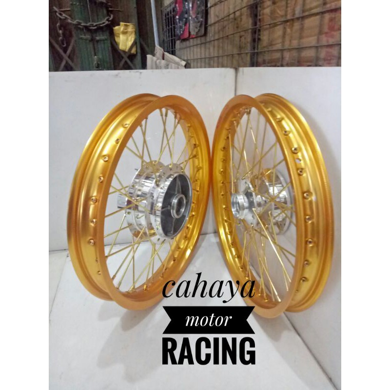 Velg Rossi Paket Vixion Old Lama - Tromol Jari Velg Rossi Ring17 Uk 160 - 185