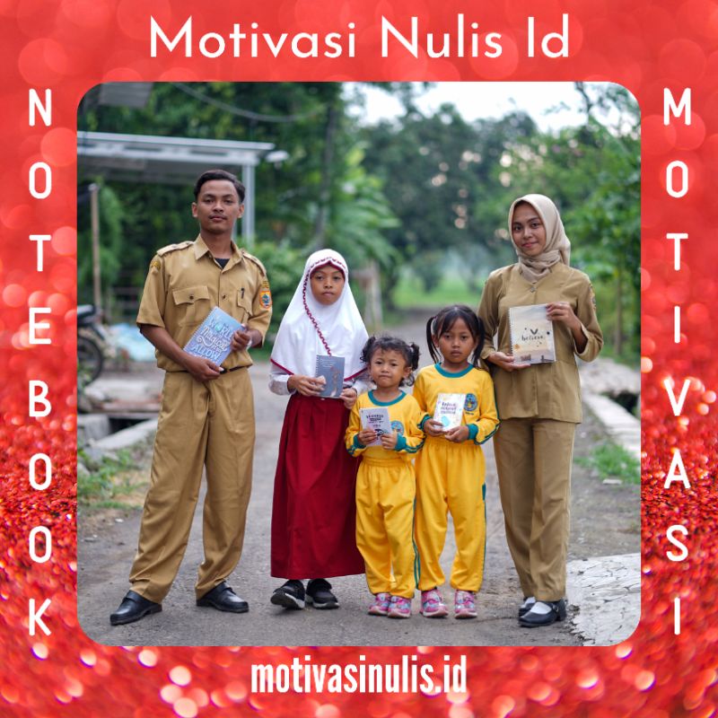 

Notebook Spiral Mini A7 GARIS HITAM PART 2/ Pocket Diary / Buku Catatan Kecil Muat di Saku