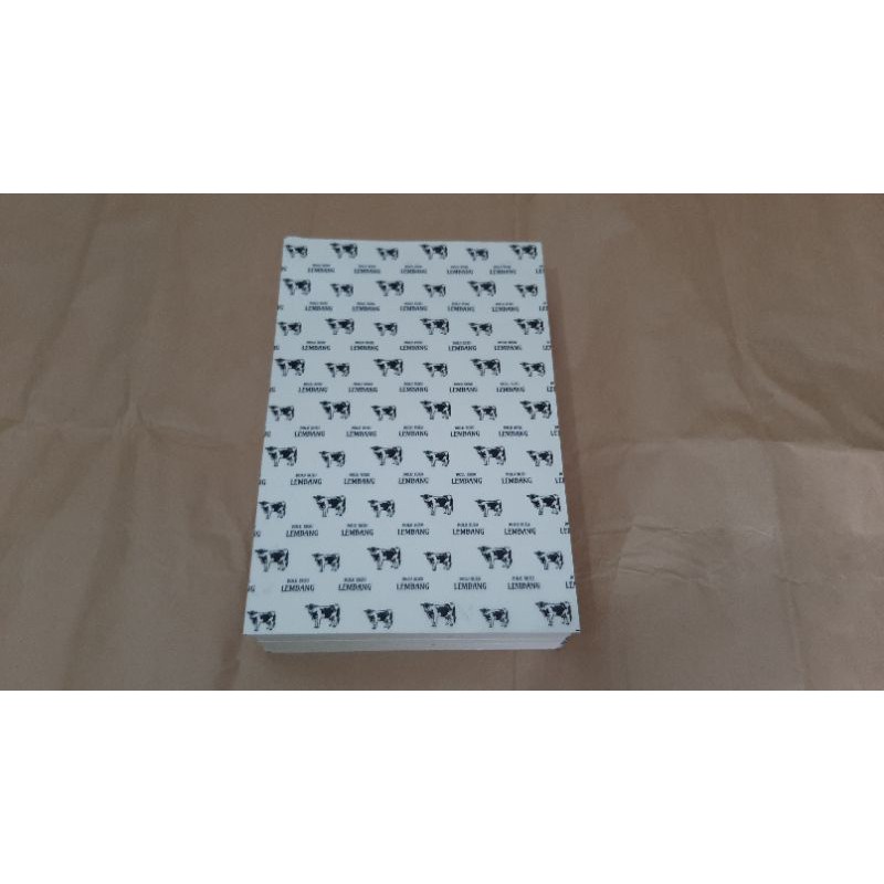 

Wrapping paper size 20x30cm, Kertas tisu untuk pembungkus makanan, pakaian, aksesories dll