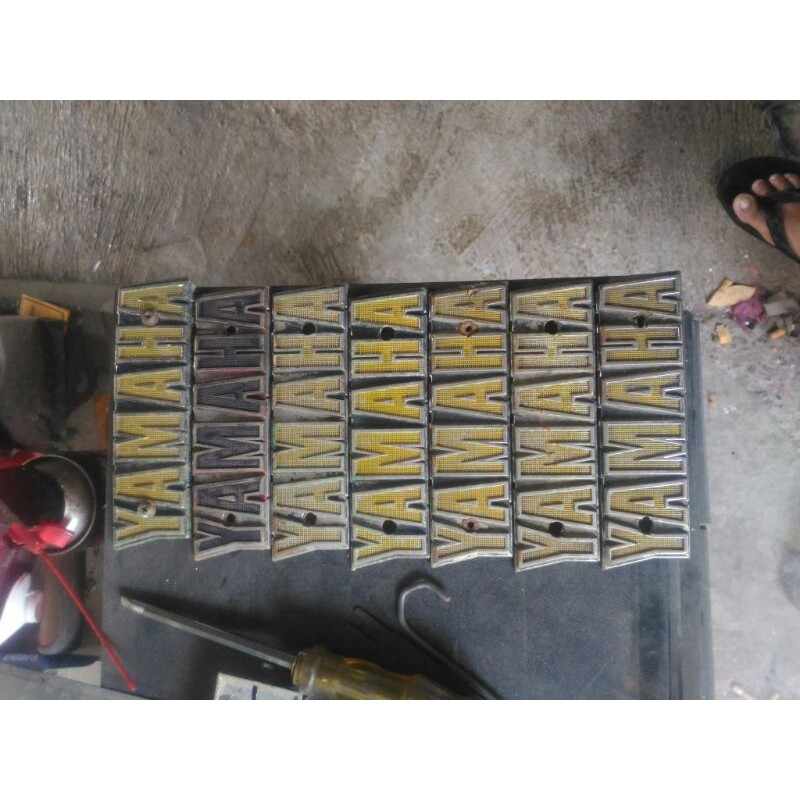 emblem rx100 bagian tangki jual bijian