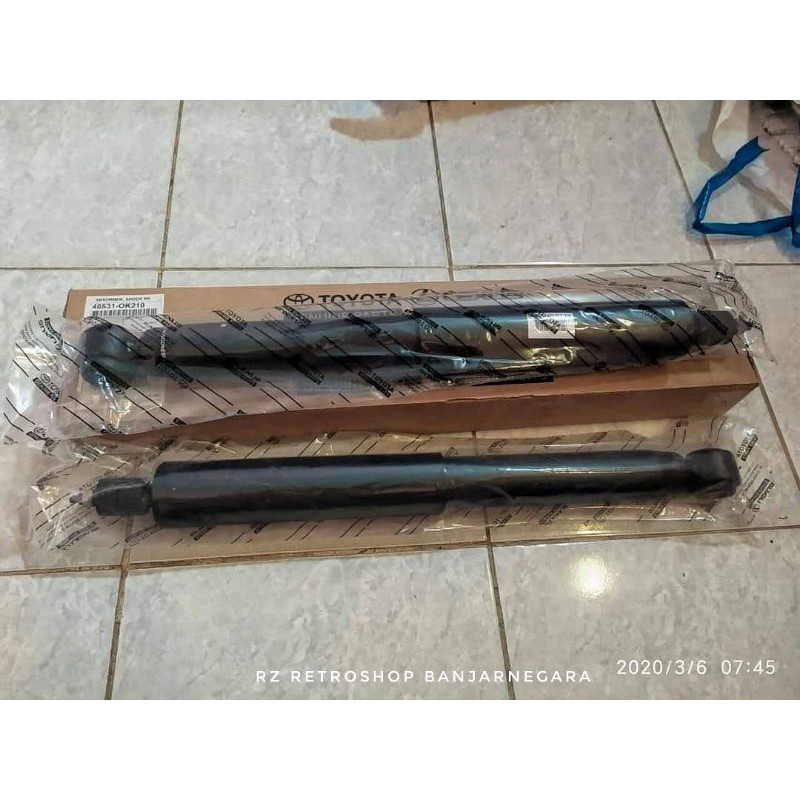 shock belakang corolla DX original toyota