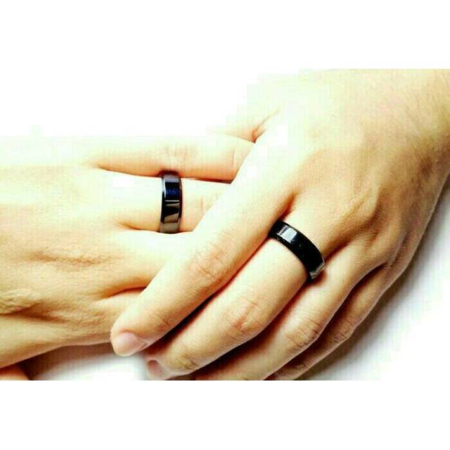 Cincin Couple Titanium Hitam