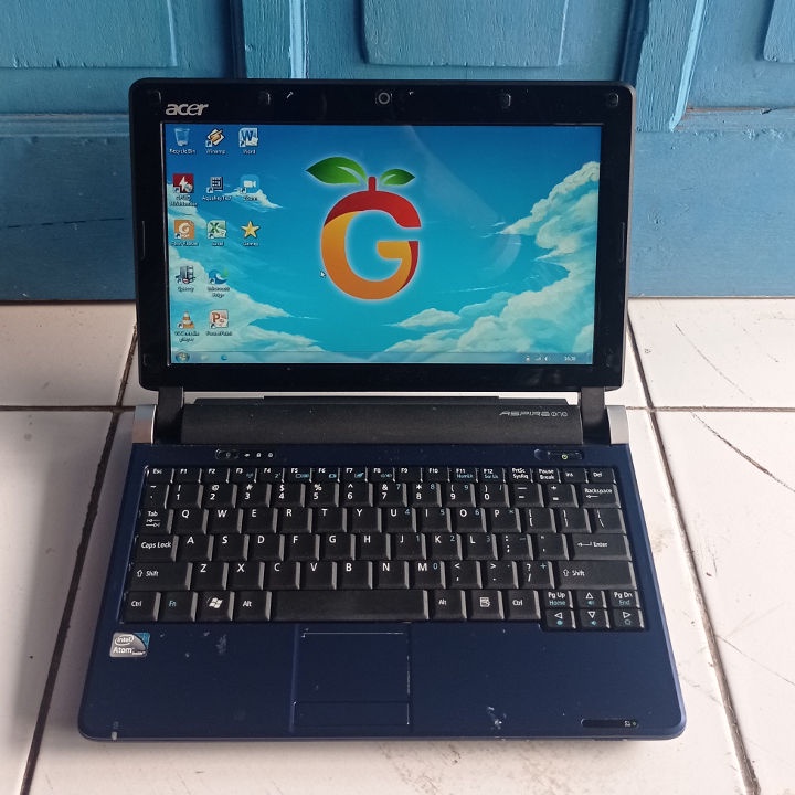 Acer Aspire One D250 Biru Donker 10 inch Intel Atom N280 RAM 2GB HDD 320 Windows 7 Notebook Second