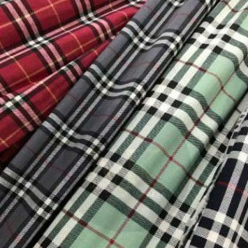 Kain Katun Motif Kotak Burberry Meteran Roll