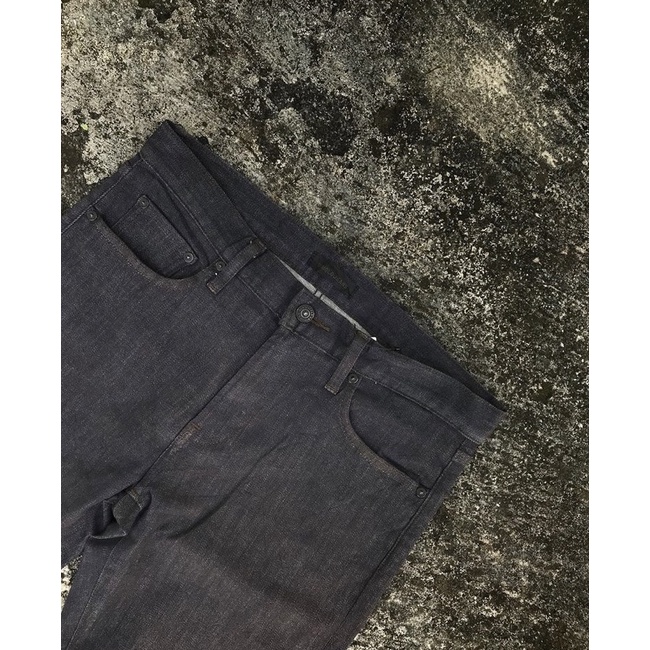 uniqlo slim straight jeans
