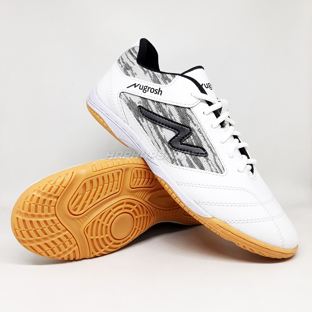  Sepatu  Futsal  Nugrosh Chromatic White Shopee Indonesia