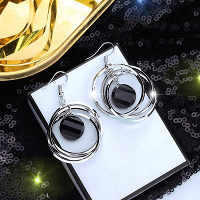 Anting Drop Mutiara Putih Bentuk Bulat Warna Emas Bahan Zirkon Gaya Korea Bohemian Untuk Wanita