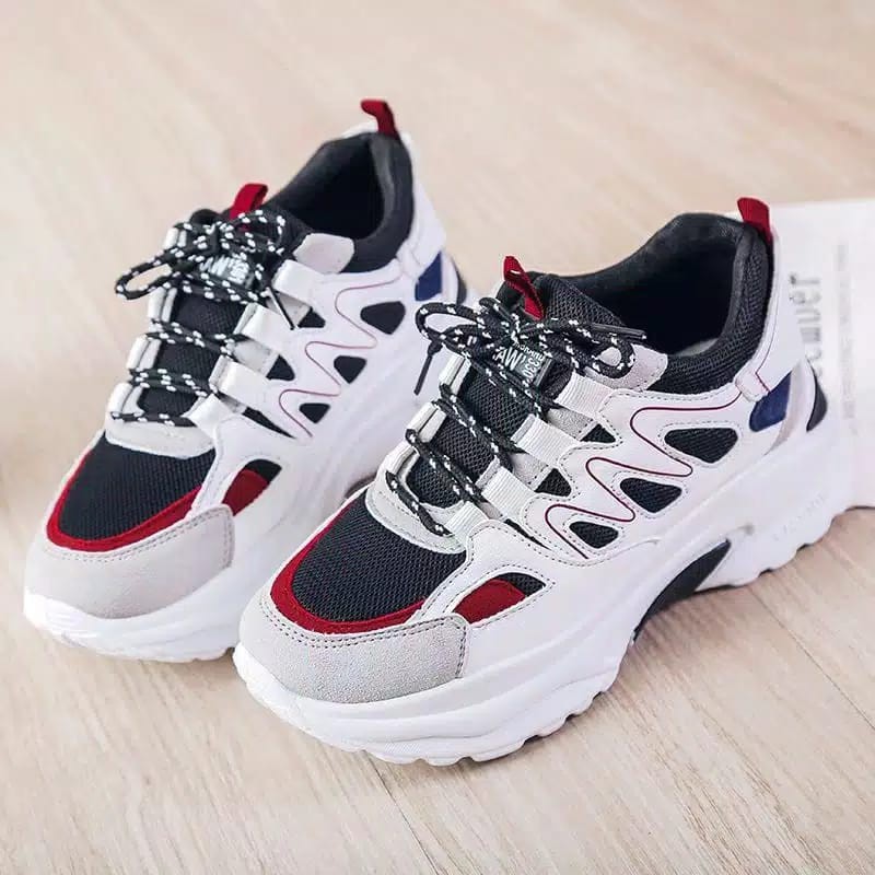 COD Termurah Sepatu Sneakers Wanita AG03 + Dus