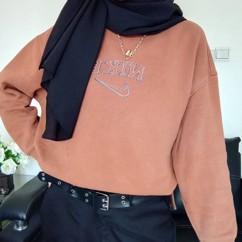sweater coklat NIKE, Crewneck oversize brown sablon nike