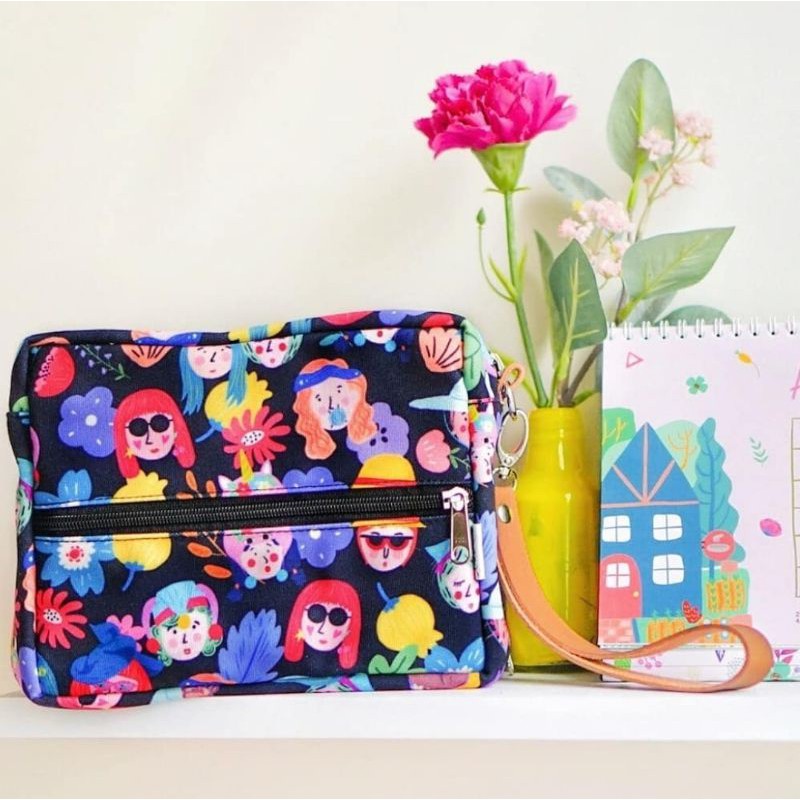 Black Faces 5 in 1 Pouch Idekuhandmade