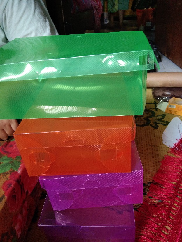 Kotak Sepatu Transparan