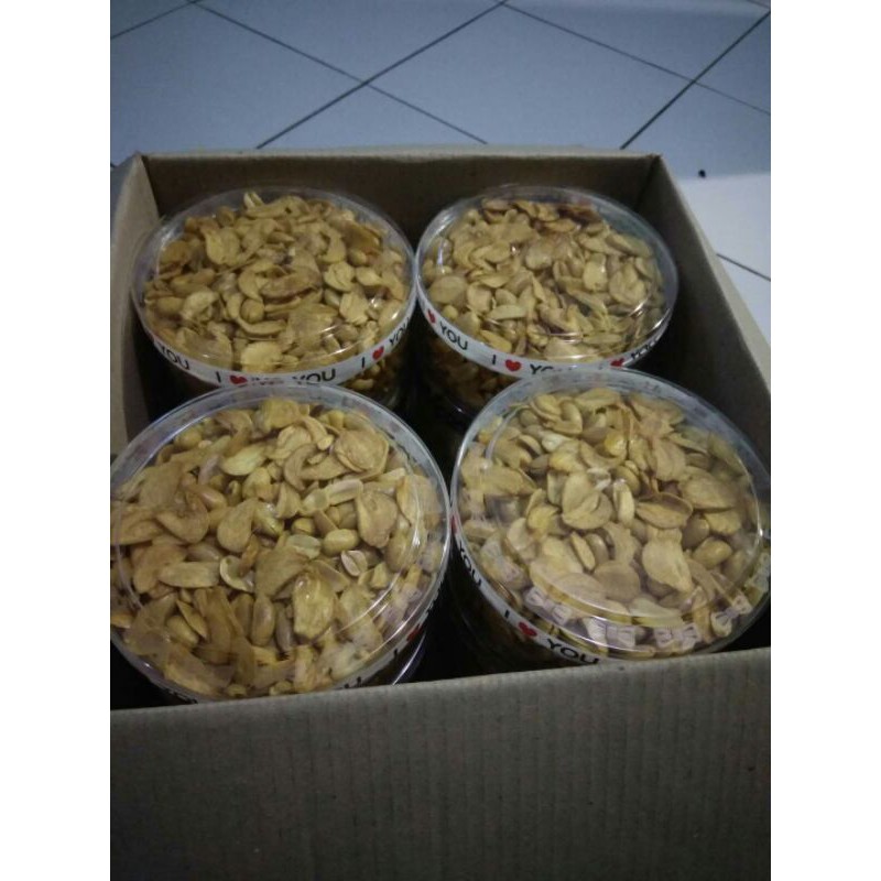 

KACANG GORENG BAWANG PUTIH