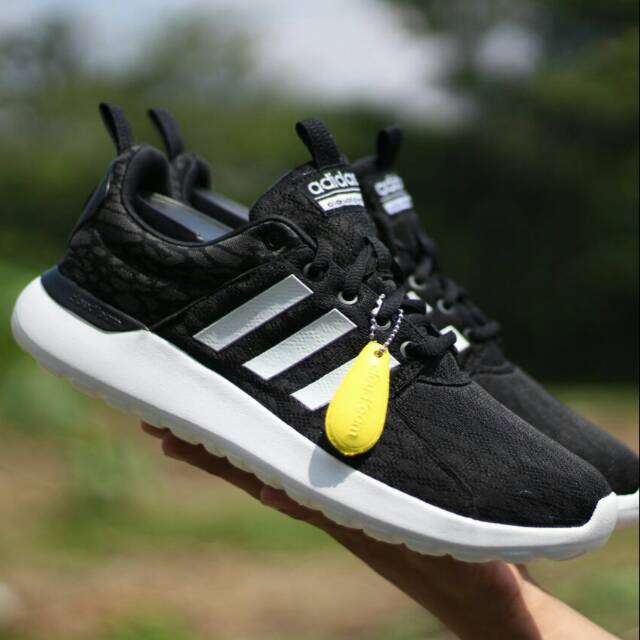ADIDAS LITE RACER