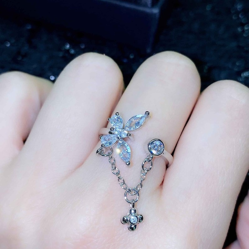 Personalized Fashion Design Three-Dimensional Butterfly Ring