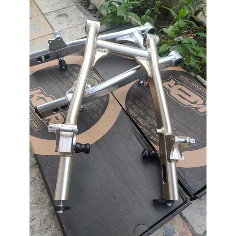swing arm arem k2r kawahara ori original pnp cb begel panjang swing arm arem kaze model kaze