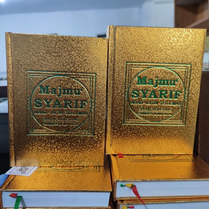 Majmu Syarif Arab Latin dan Terjemah Lengkap