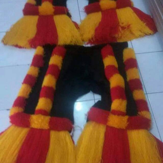 Celana pembarong dewasa