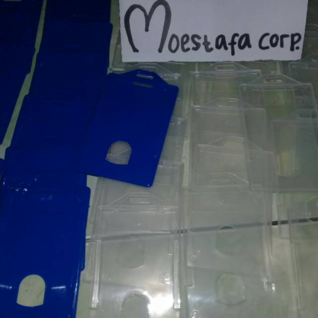

ID Case Holder Portrait
