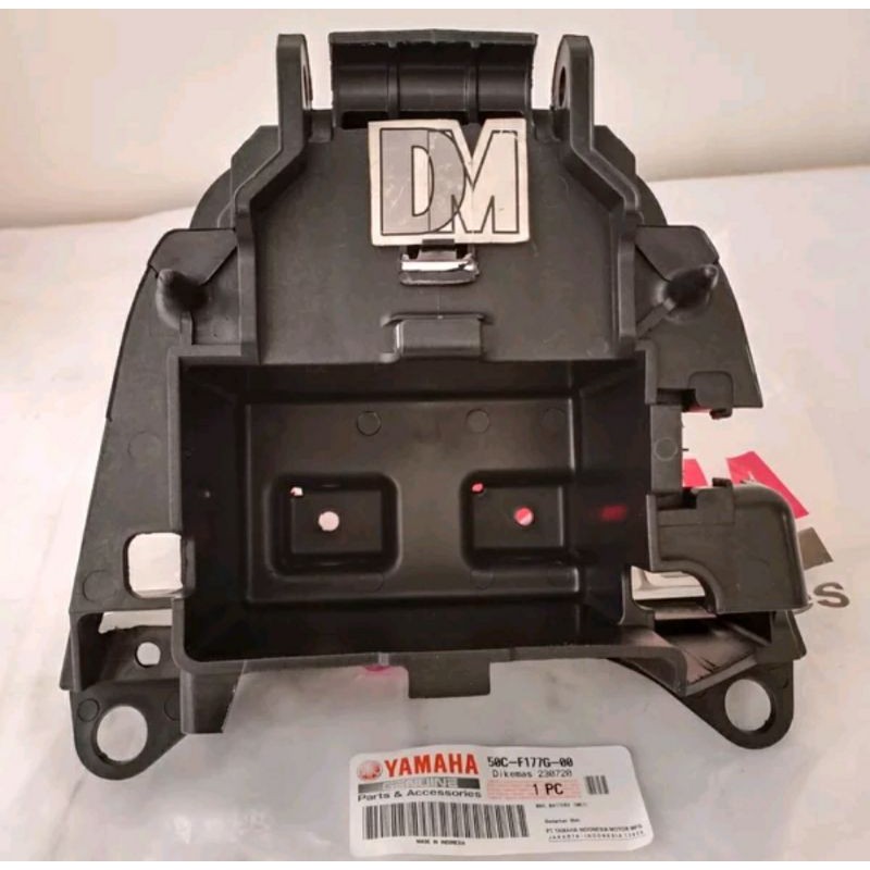 Box bok aki dudukan aki Jupiter MX New 135 original Yamaha
