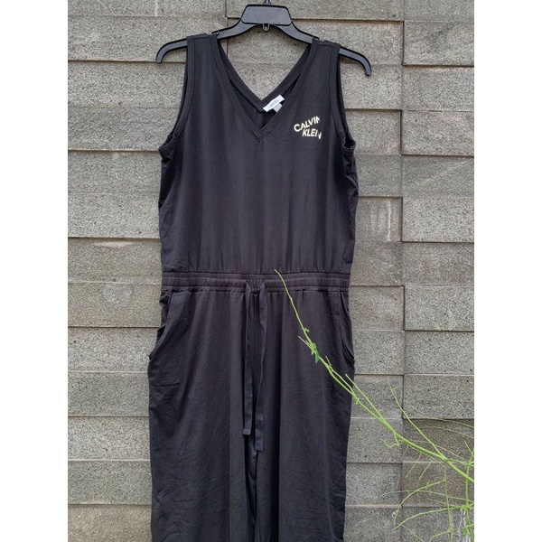 Calvin klein logo v-neck sleeveless jumpsuit