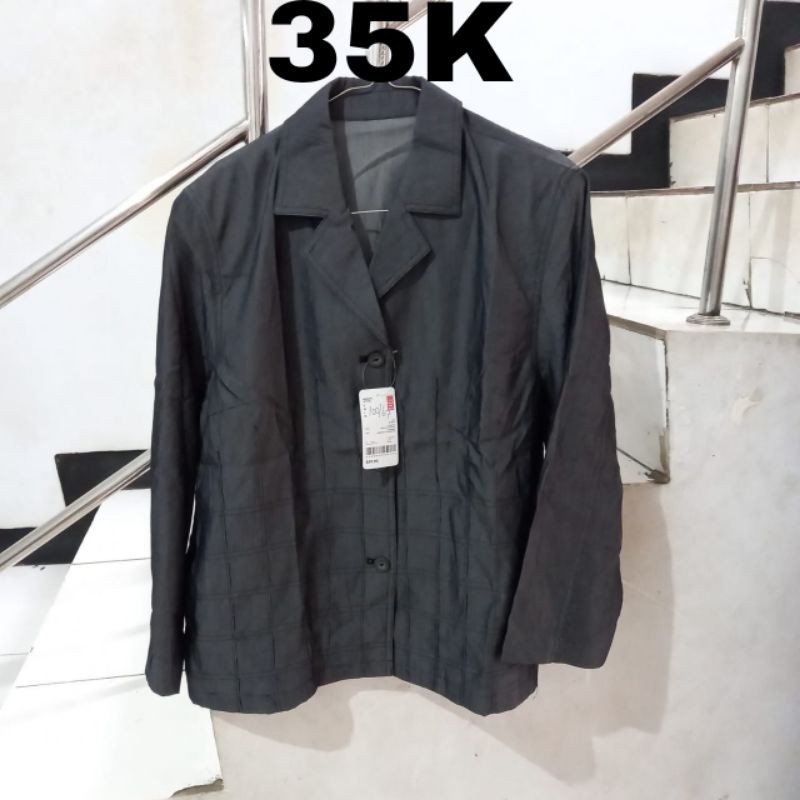 harga blazer uniqlo