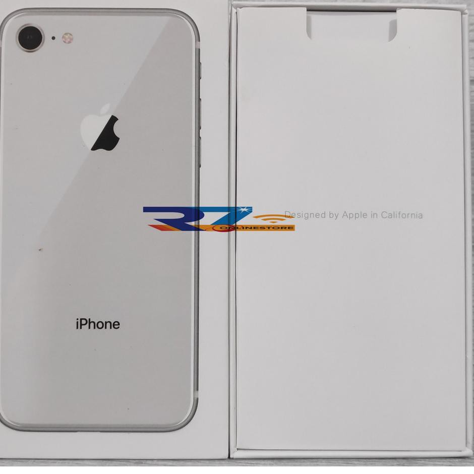 

Best Product Box/Dus/Kotak iPhone 8 (Fullset) 0EV