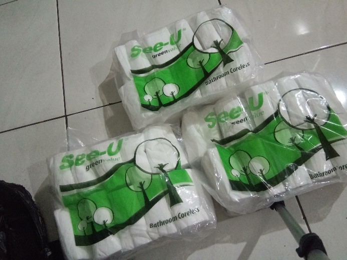Tissue Bathroom Roll Coreless See U (1pak Isi 10)