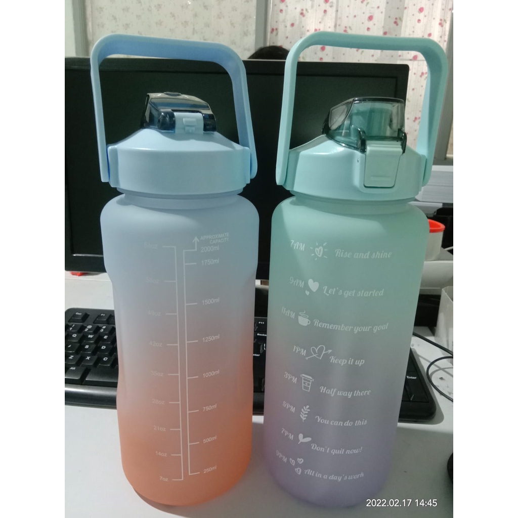 COD Botol Minum JUMBO Viral Kekinian 2 Liter Gratis Stiker 2D Lucu Botol Pelangi Motivasi Penanda Waktu Minum Botol Minum 2 Liter Botol Minum Viral Botol 2000ml Pelangi Botol Minum Motivasi FREE 2D&amp;3D STICKER