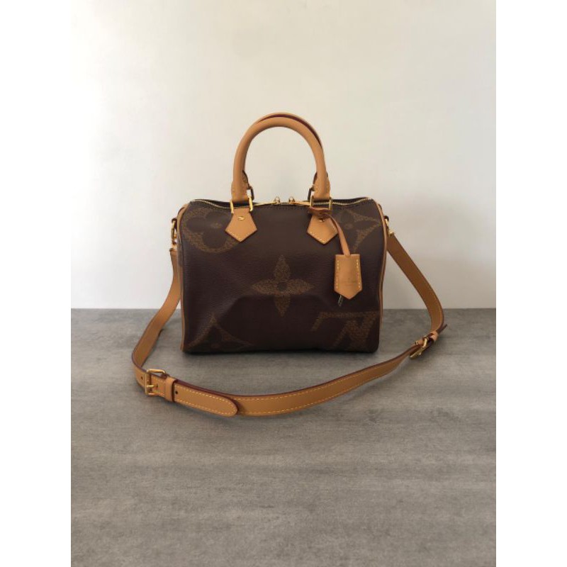 tas cewek LV Speedy badouliere 25 Giant monogram