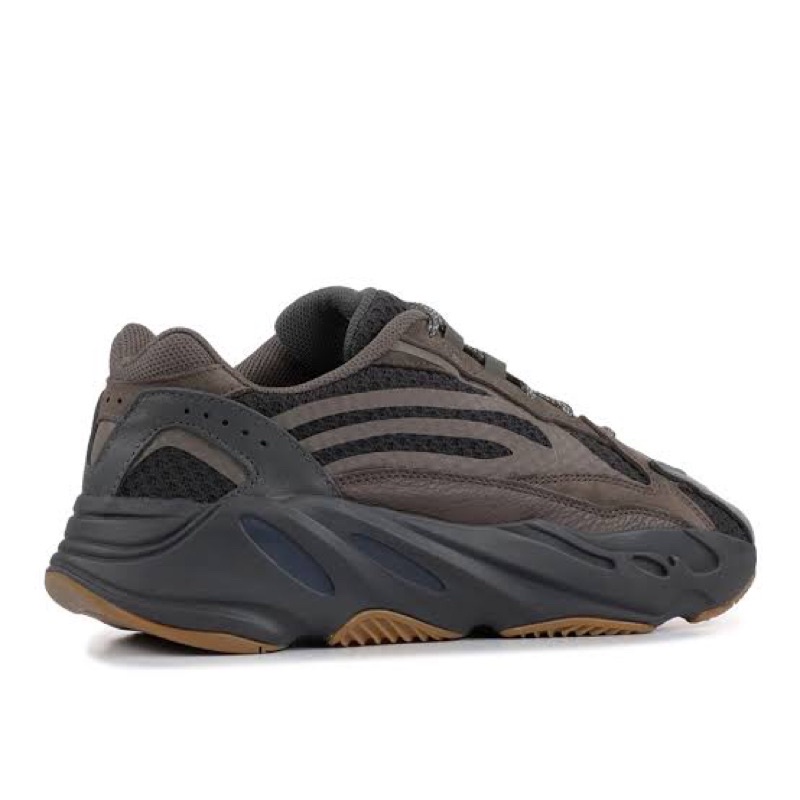 Adidas Yeezy Boost 700 V2 Mauve