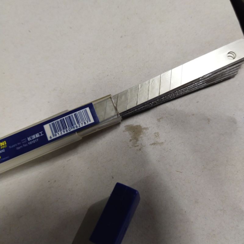 

JETJO TOOLS ISI PISAU CUTTER BLADES 9 MM 9MM 10PCS ALAT 18MM 25MM