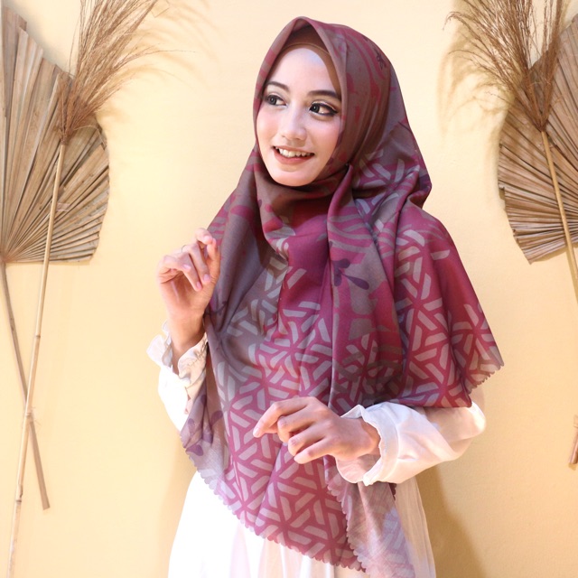Hijab Printing Voal Premium Syar’i ukuran 140x140cm