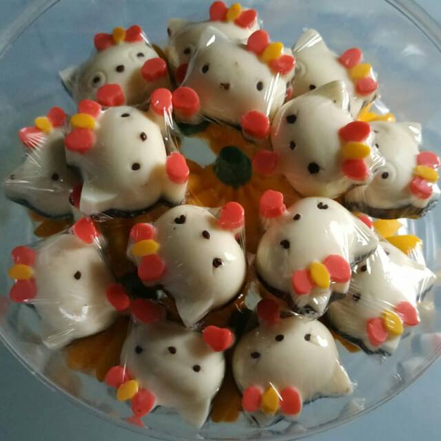 

coklat karakter hello kitty lucu