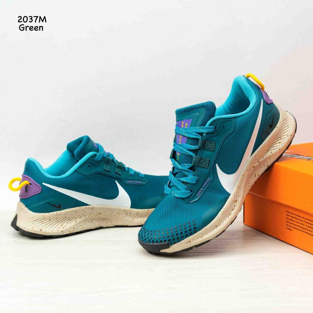 SEPATU COWOK NK TRAIL 2037M