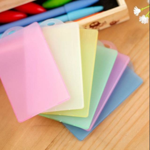

Tempat Kartu / ID Card Holder Polos Warna Warni 2nd Edition